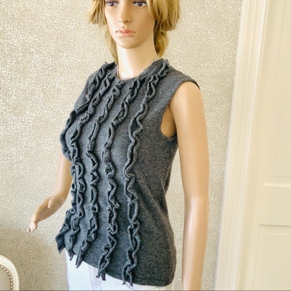 Burberry gray lambswool sleeveless sweater S - Picture 1 of 13